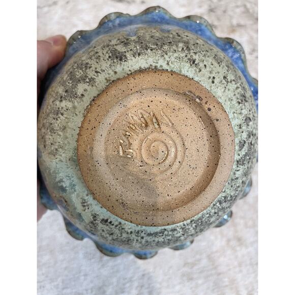 Beautiful Handmade Amber Blue Pottery Bowl Scalloped Edge - Picture 4 of 6